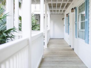 How to Decorate Your Front Porch for Every Season